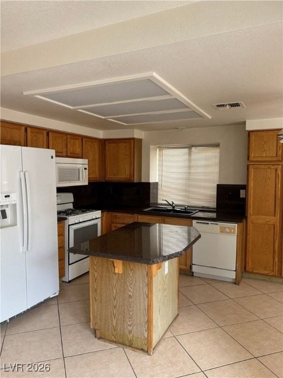 2408 Moon Shore Dr - Photo 7 of 23