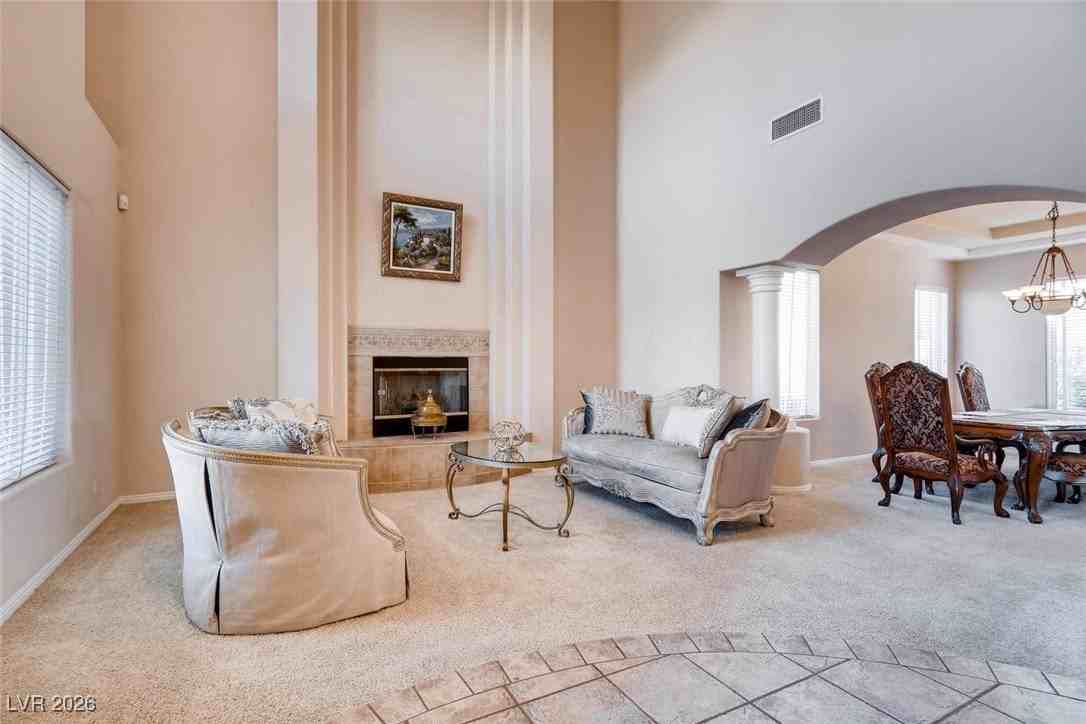 1870 Columbia Crest Ct - Photo 4 of 31