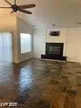 1120 Daytona Ln - Photo 4 of 7