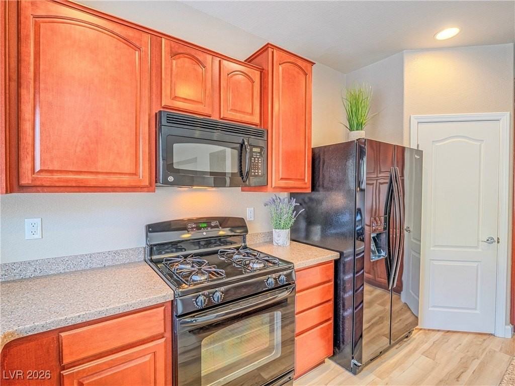 7017 Whipple Manor St - Photo 7 of 36