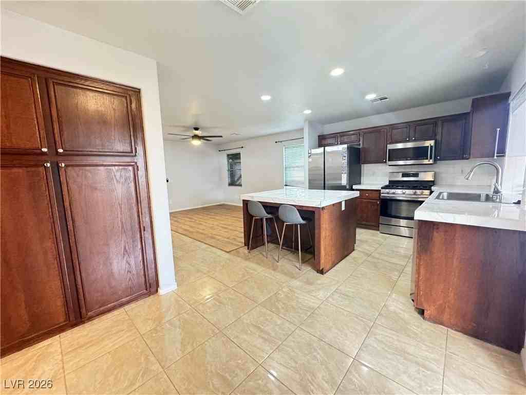 3310 Robin Nest Ct - Photo 6 of 35