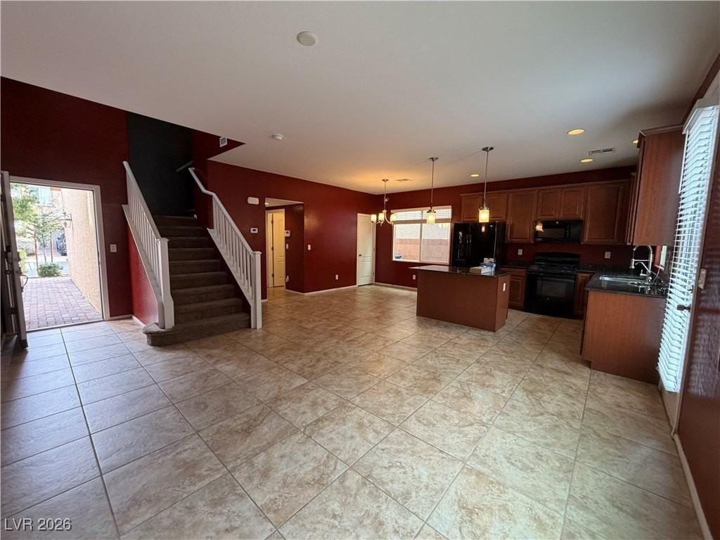 7341 Chesapeake Cove St - Photo 5 of 33