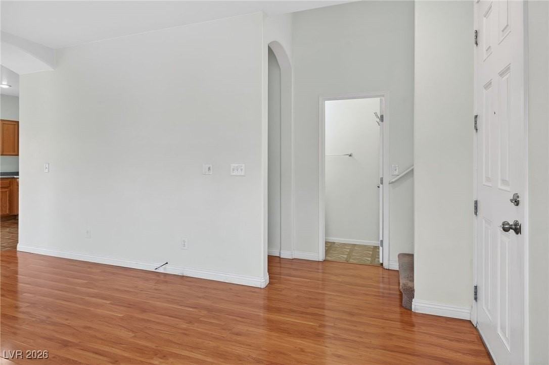 8038 Kings Ransom St - Photo 5 of 38