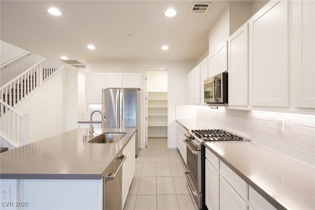 1153 Notch Peak St #103 - Photo 7 of 33