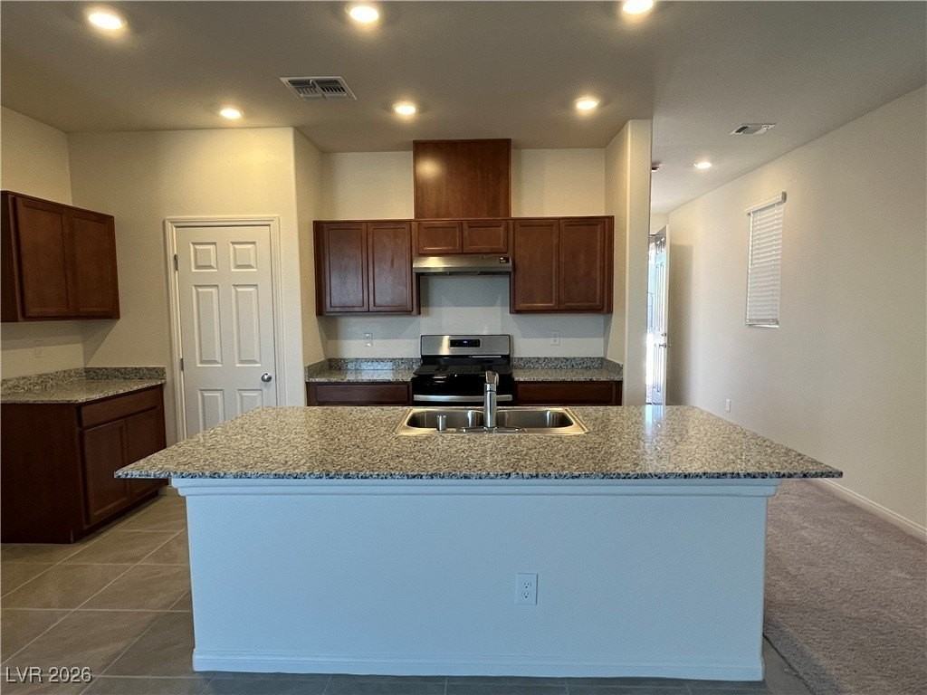 9110 Nostrand Ave - Photo 6 of 35