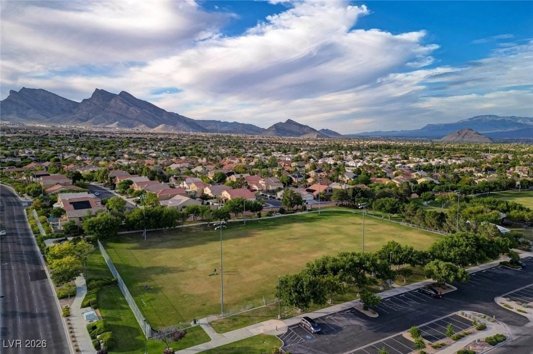 11952 Orense Dr - Photo 4 of 50