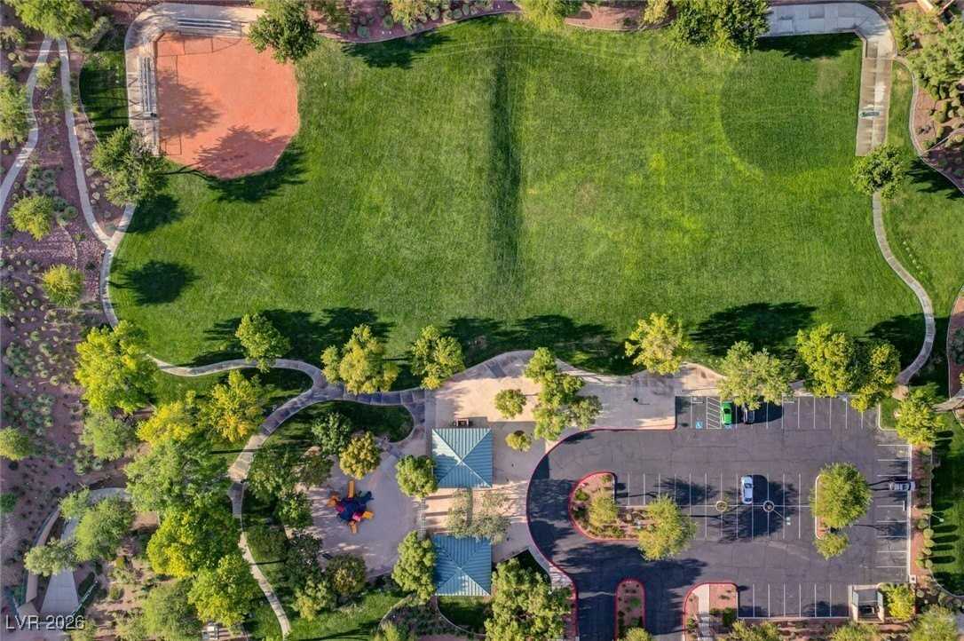 11952 Orense Dr - Photo 5 of 50