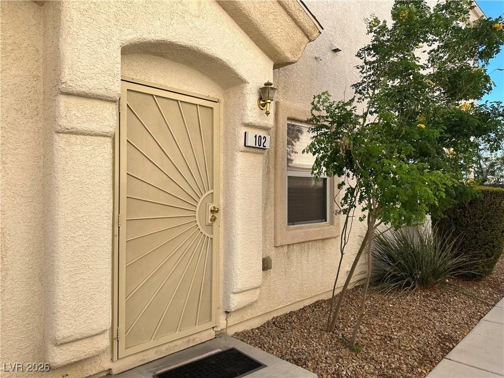 5512 Jackpot Winner Ln #102 - Photo 2 of 23