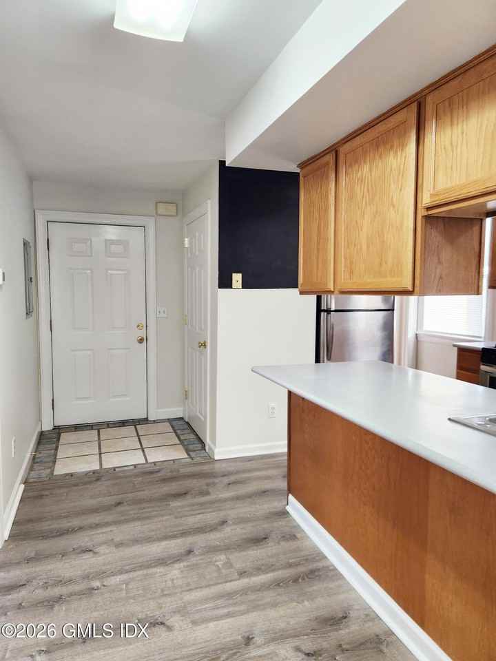 77 Valley Rd - Photo 5 of 12