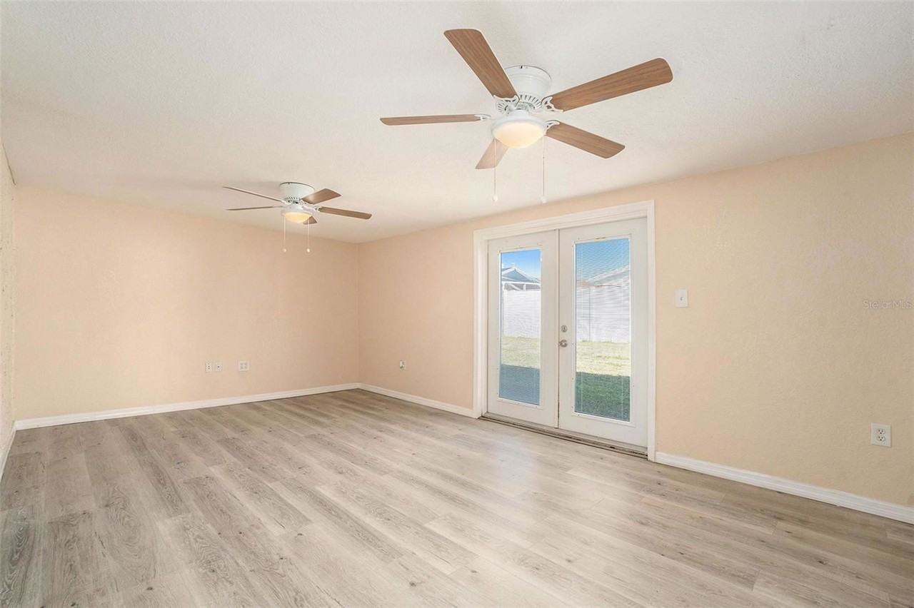 7321 Parrot Dr - Photo 4 of 8