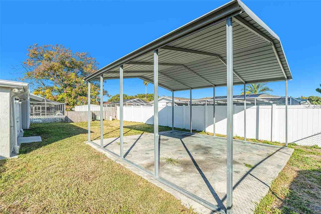 7321 Parrot Dr - Photo 5 of 8