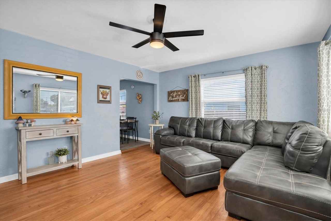 4929 36th Ave N - Photo 5 of 8