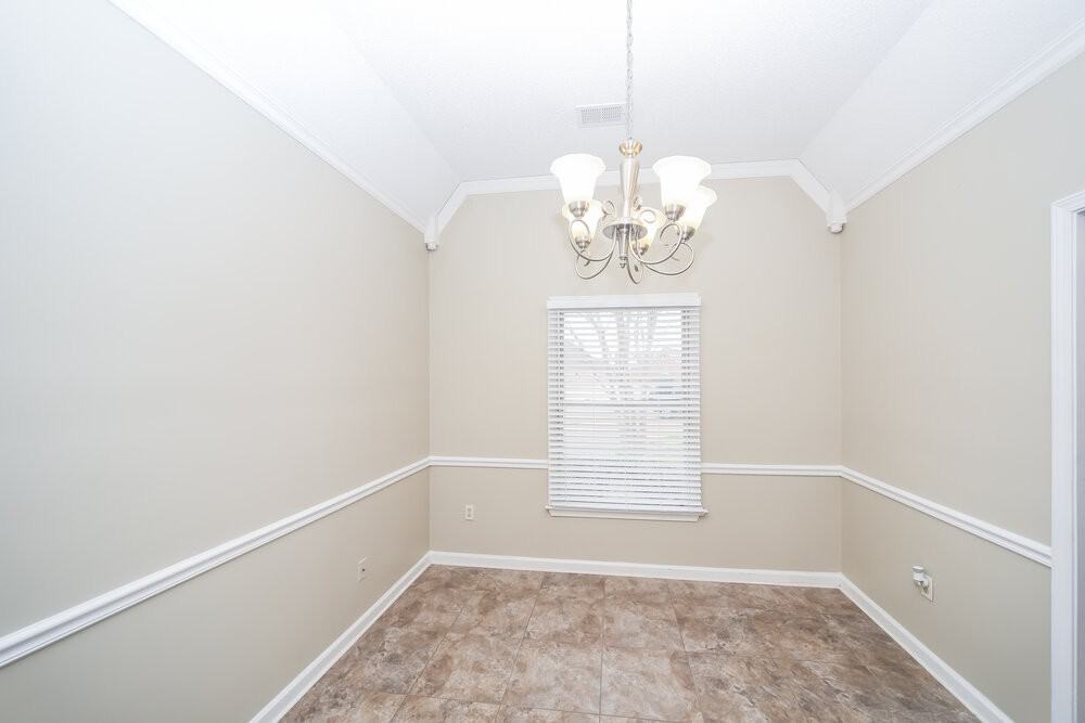 5495 Philgrove Way - Photo 5 of 16