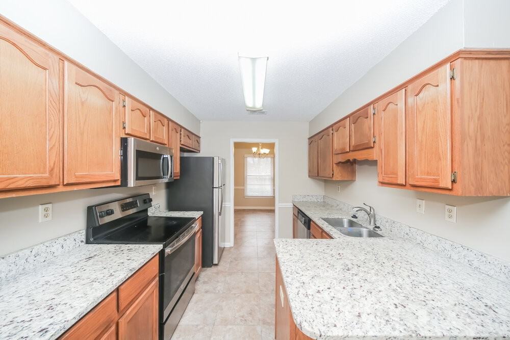 5495 Philgrove Way - Photo 7 of 16