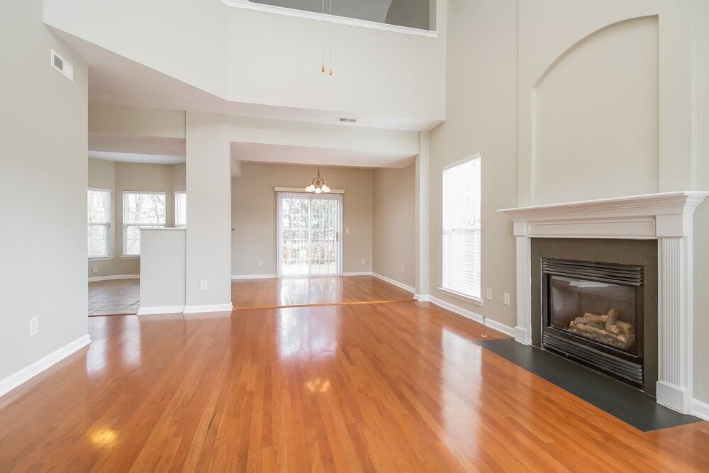 2716 Bison Ct - Photo 2 of 19