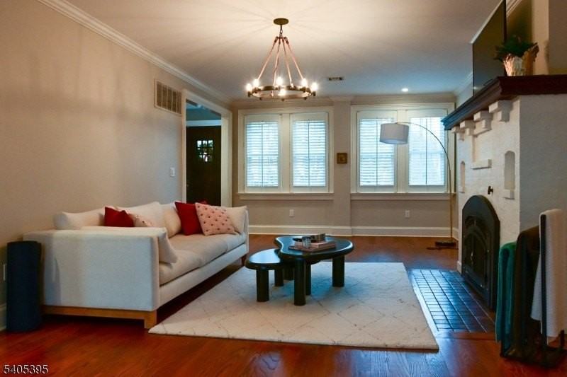 12 Central Ave - Photo 3 of 14