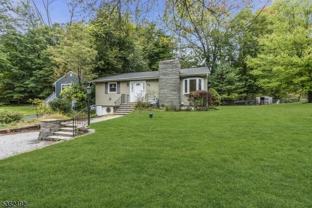 55 Orchard Dr - Photo 1 of 1