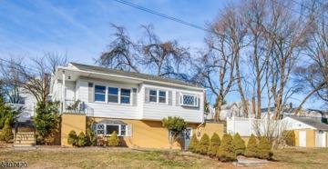 featured image of 301 Riverview Rd