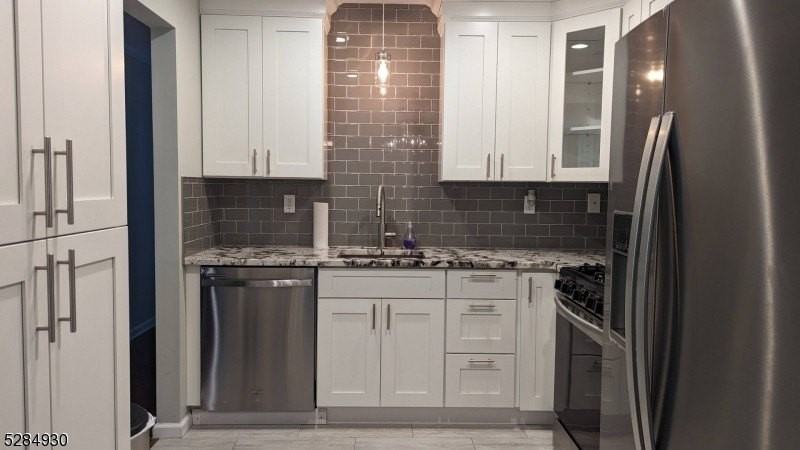 16 Cellar Ave #16 - Photo 4 of 12