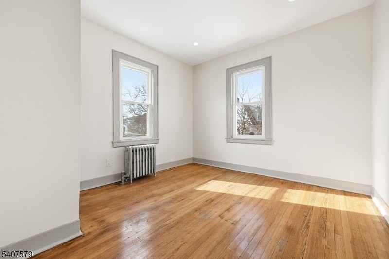 265 N 17th St #2L - Photo 7 of 9