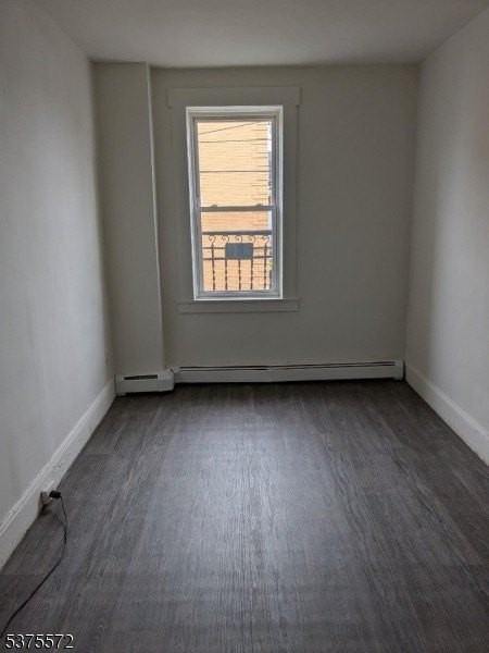 139 9th St #3 - Photo 7 of 18