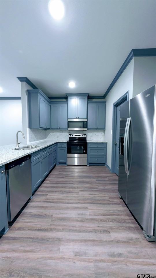 11532 County Road 219 Unit 2 - Photo 4 of 16