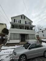 featured image of 465 2nd St