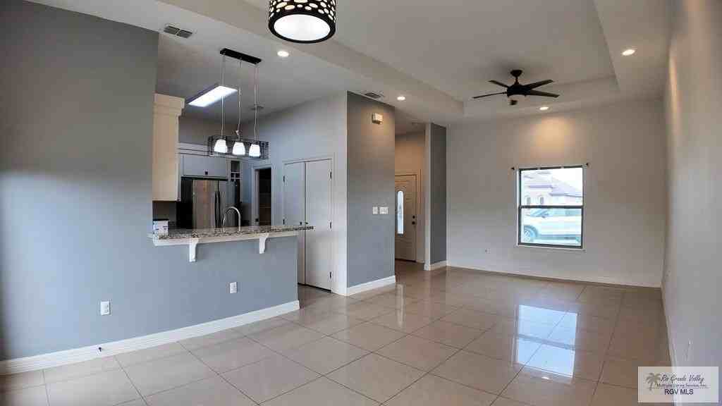 158 Palace Ave - Photo 5 of 21