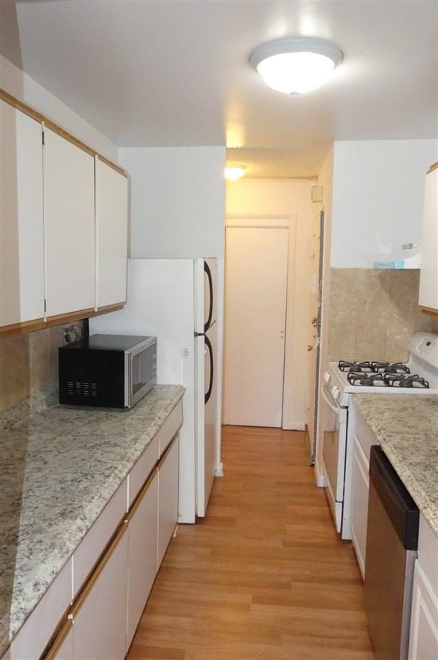 280 LUIS M MARIN BLVD #2T - Photo 7 of 11