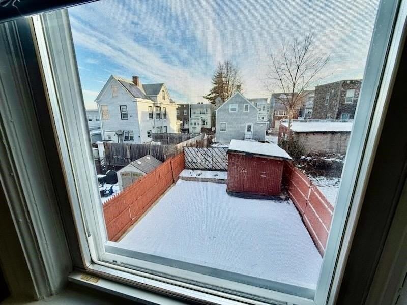 308 Pearsall Ave - Photo 7 of 19