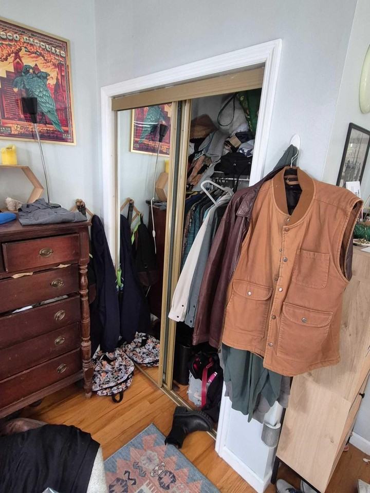 693 Bergen Ave #2 - Photo 3 of 8