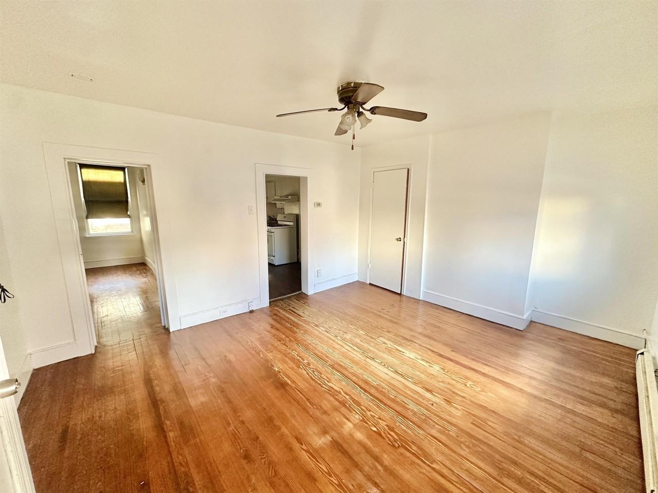 171 Van Winkle Ave #1F - Photo 2 of 8