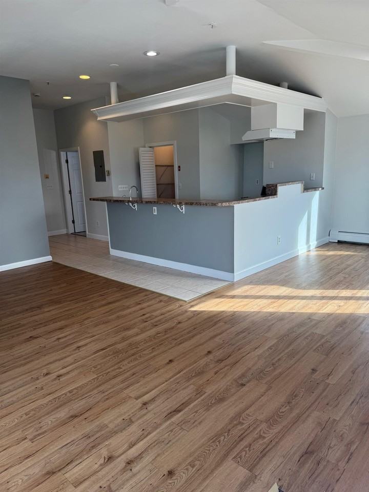 1319 73rd St #4 - Photo 2 of 13