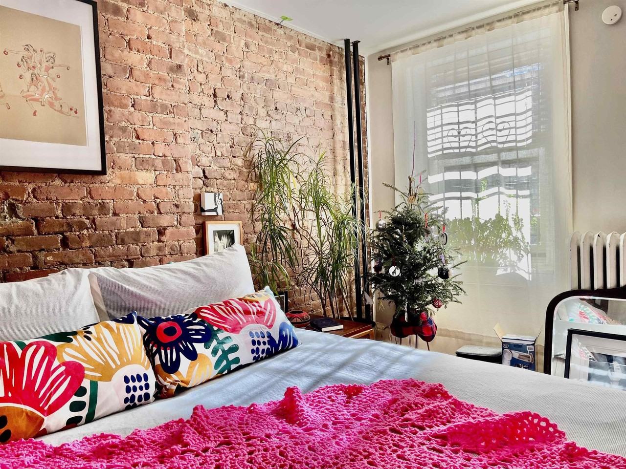 154 Mercer St #1 - Photo 3 of 14