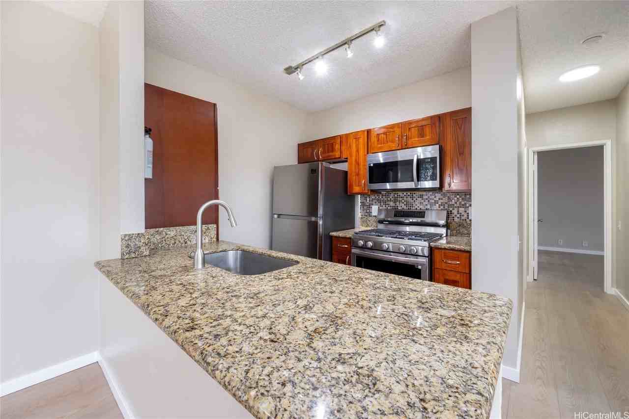 91-271 Hanapouli Cir Apt 14e #14E - Photo 5 of 16
