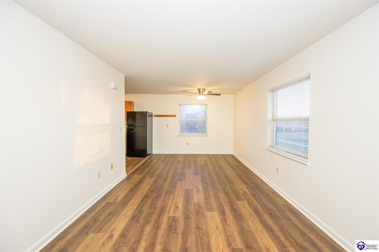 113 College Street Rd #E - Photo 3 of 20