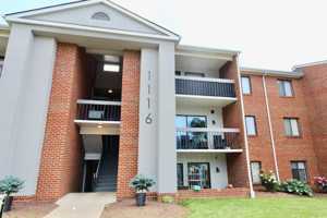 featured image of 1116 Blue Ridge Dr #10