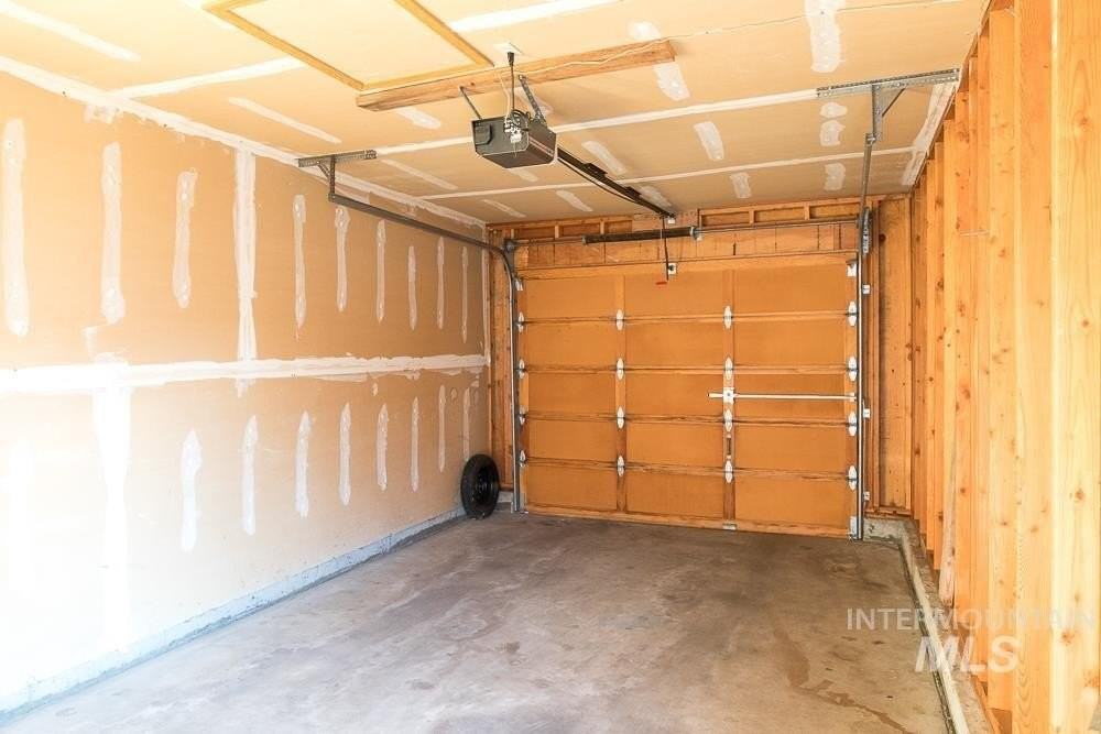 1158 Sw 14th Ave - Photo 7 of 32