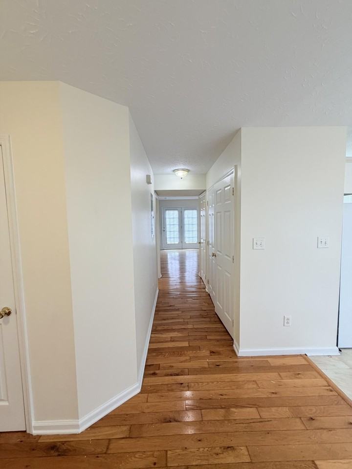 218 Wayne Dr Unit 2 #2 - Photo 6 of 13