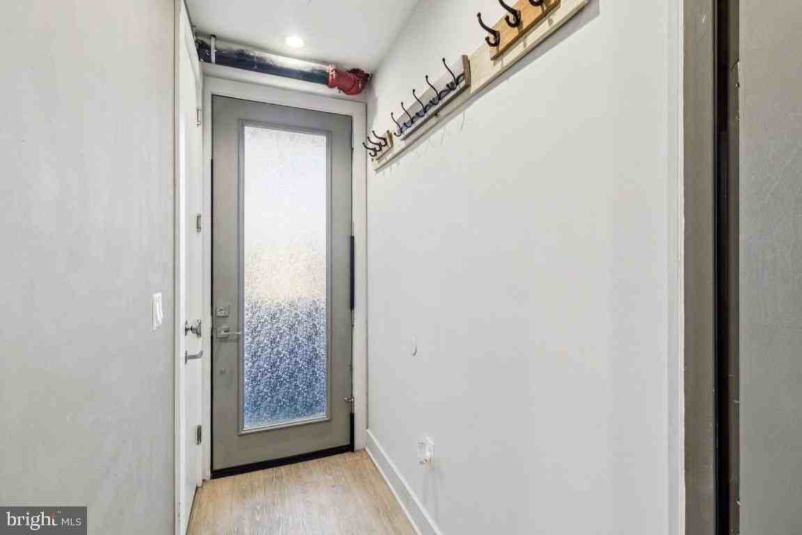 3523 14th St Nw - Photo 2 of 10