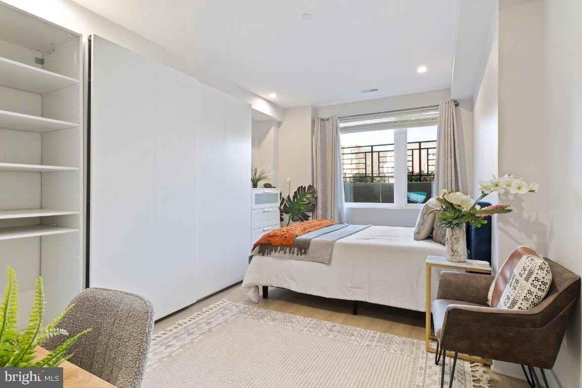 3523 14th St Nw - Photo 6 of 10