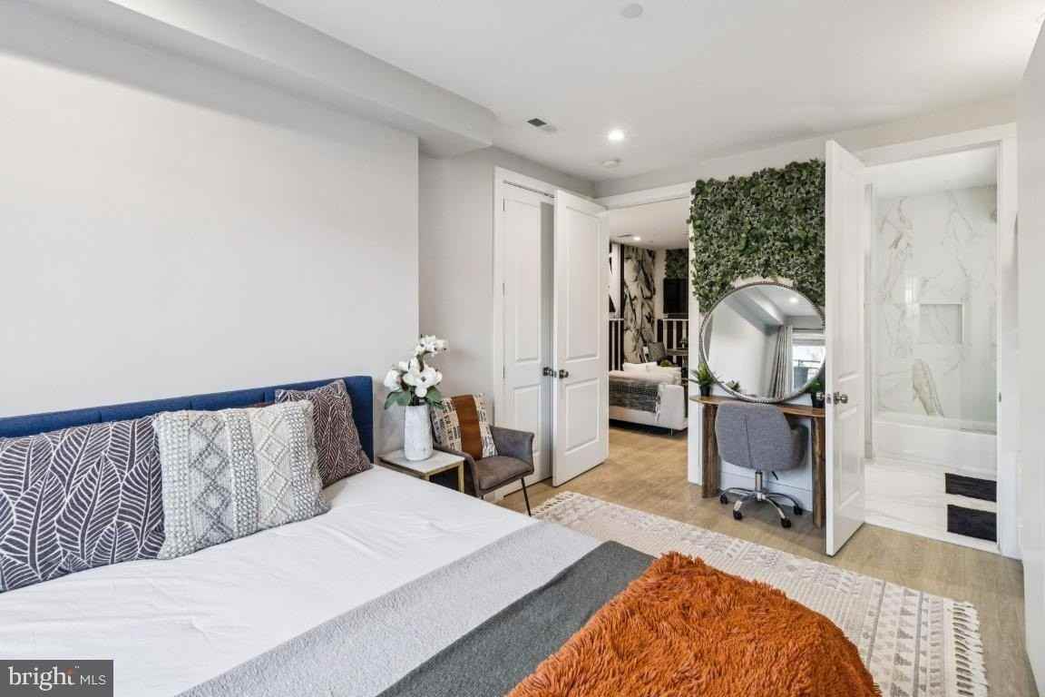 3523 14th St Nw - Photo 7 of 10