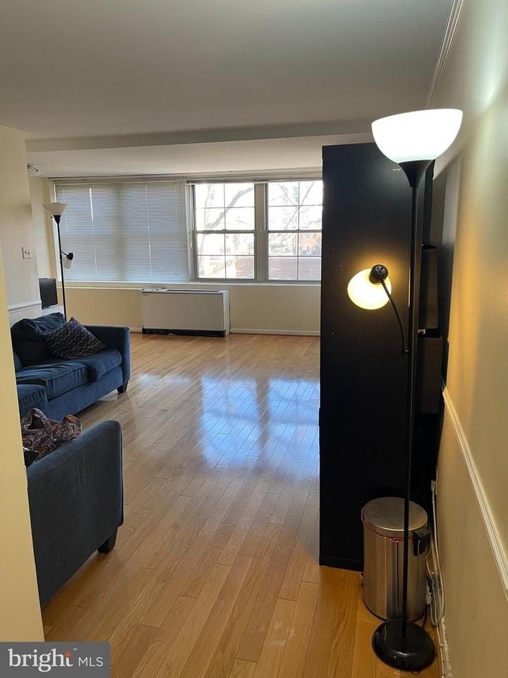 940 25th St Nw - Photo 5 of 22