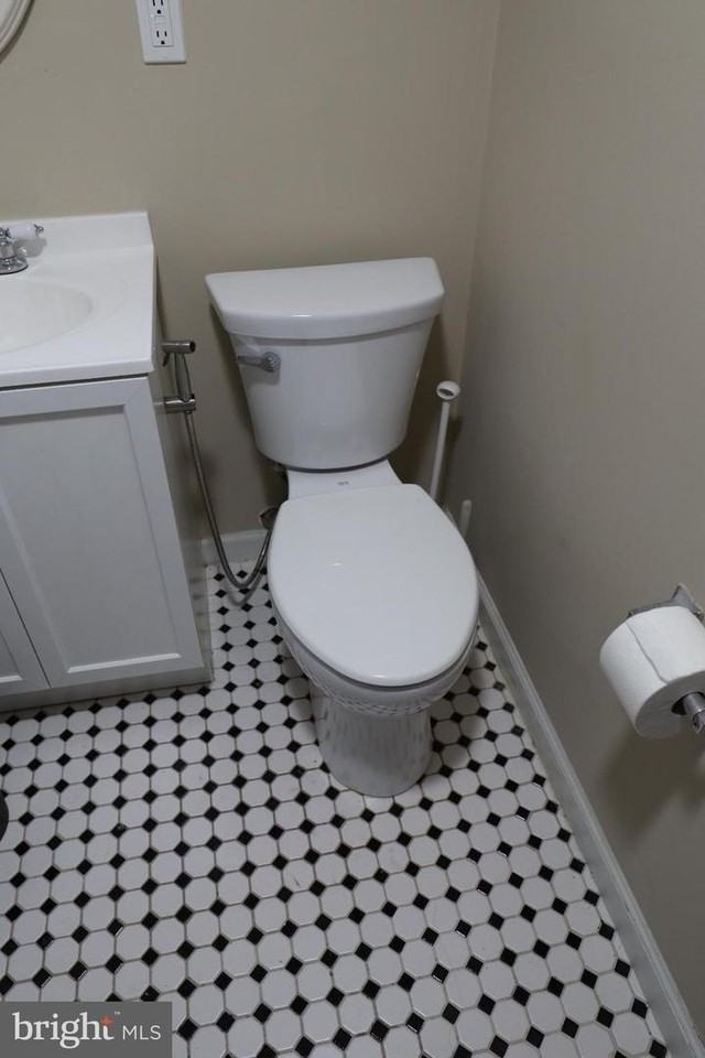 11202 Troy Rd - Photo 4 of 46