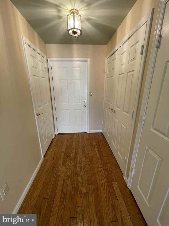 174 Kendrick Pl - Photo 3 of 13