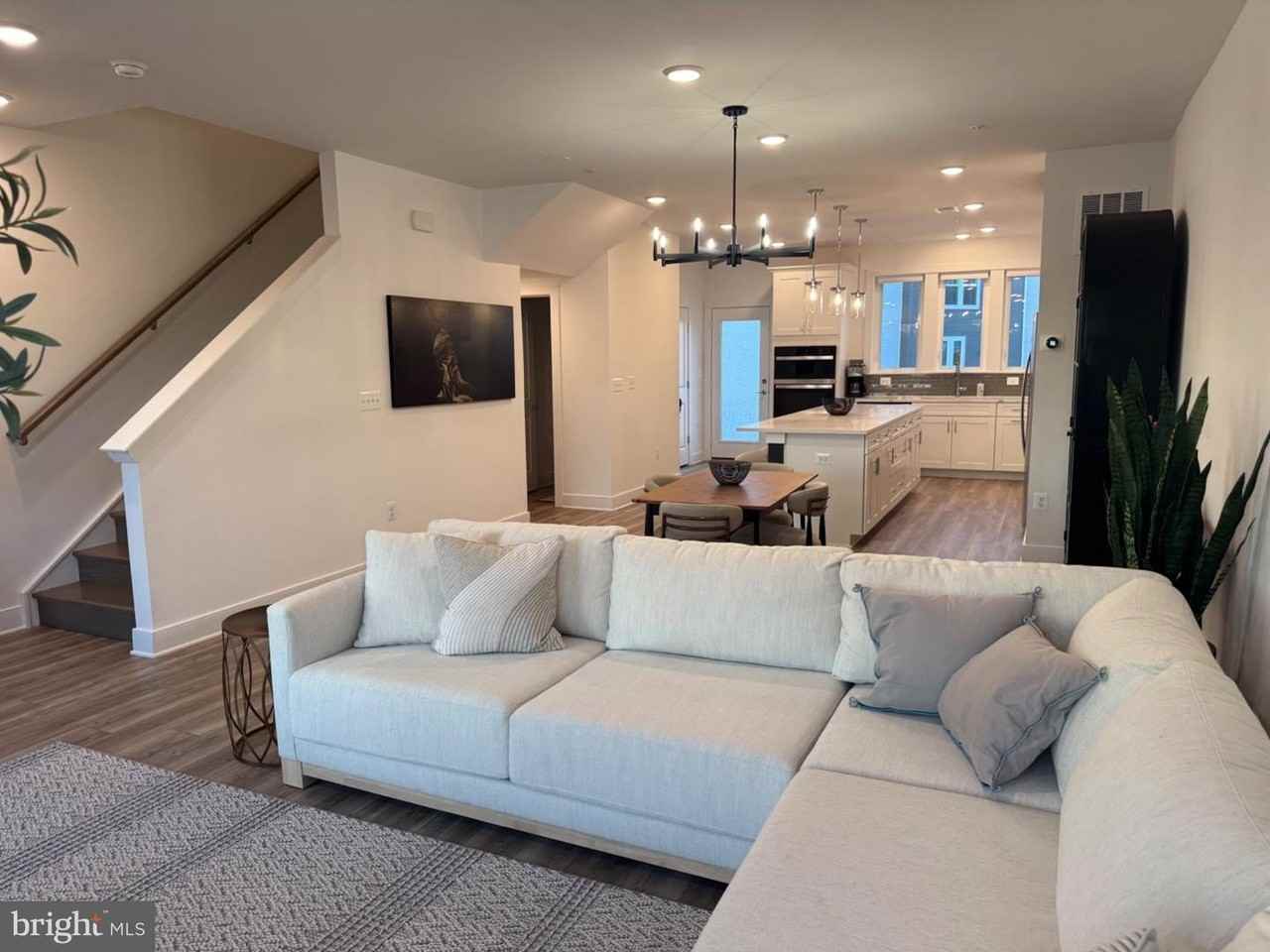 14305 Dowitcher Way - Photo 3 of 27