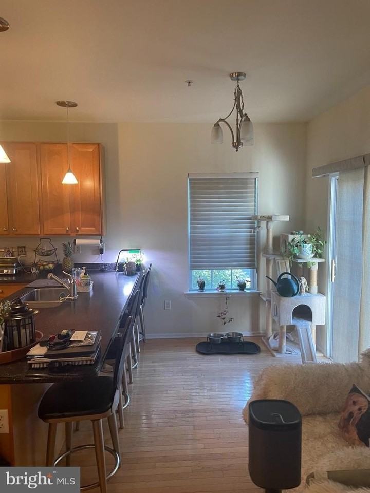 355 Harbour Blvd - Photo 6 of 14