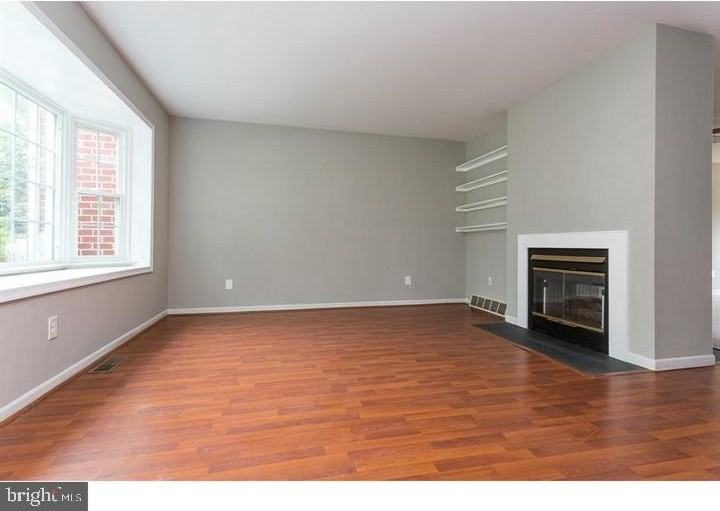 1264 Longford Rd - Photo 7 of 27