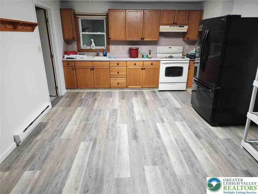 505 E Main St Unit Rear #REAR - Photo 2 of 6