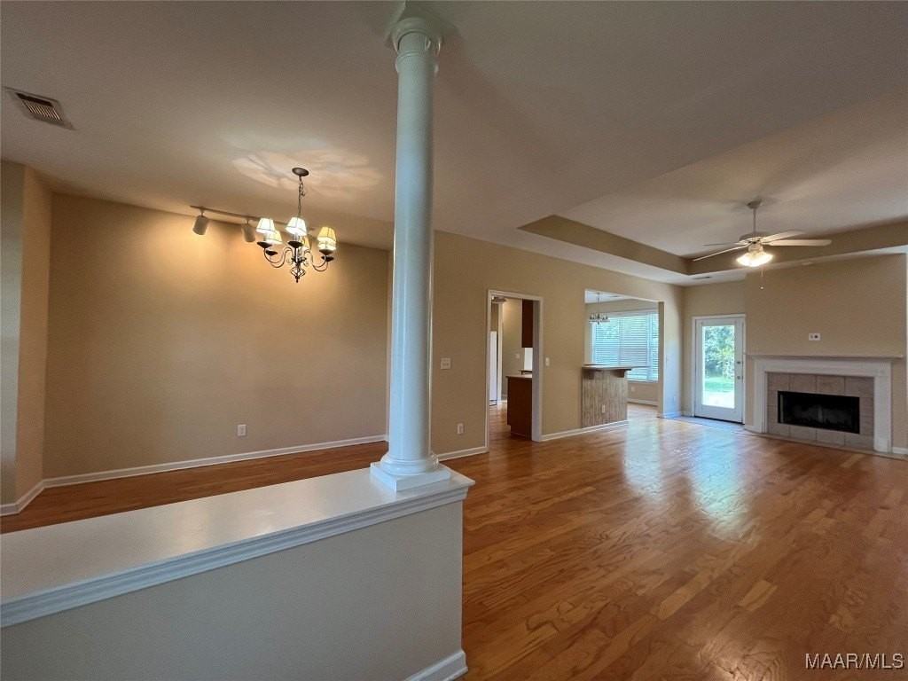 Grayson Grove Ct - Photo 4 of 37